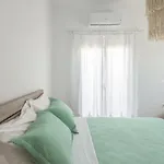 Ellania Milos * Adamantas