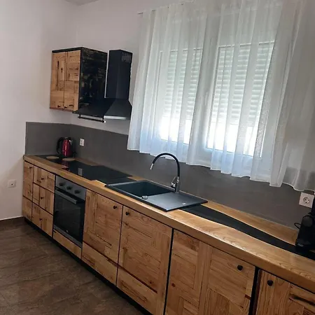 Ellania Milos דירה