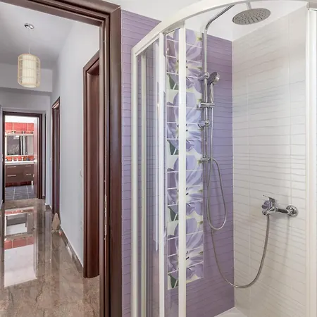 Ellania Milos דירה